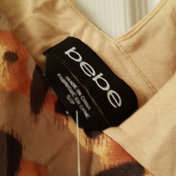 BEBE FLUTTER SLEEVE DRESS - Picture 6 of 7